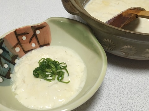 土鍋で簡単！手作りおぼろ豆腐